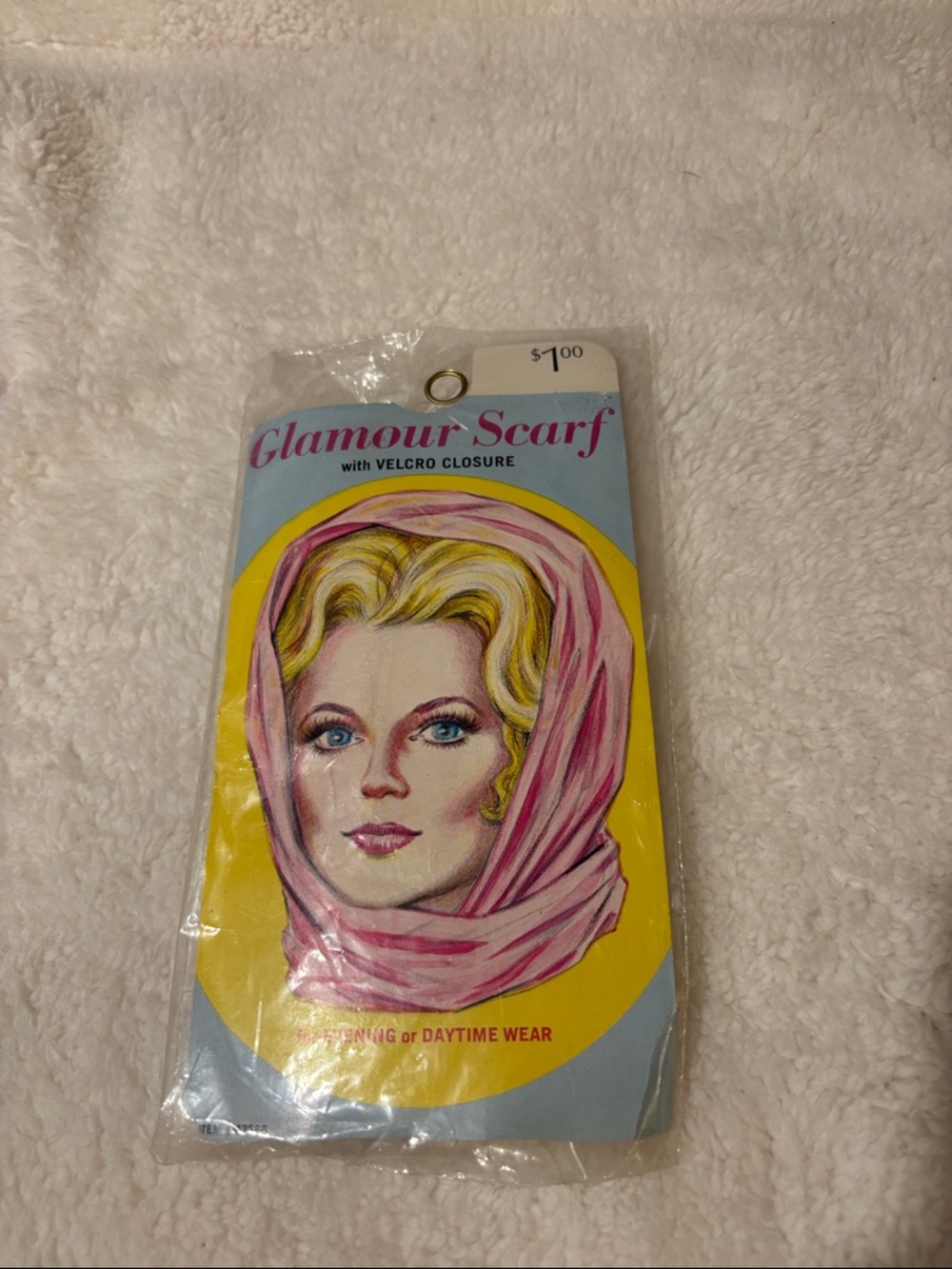 NEW🩷1960s Glamour Scarf with Velcro Closure - Vintage